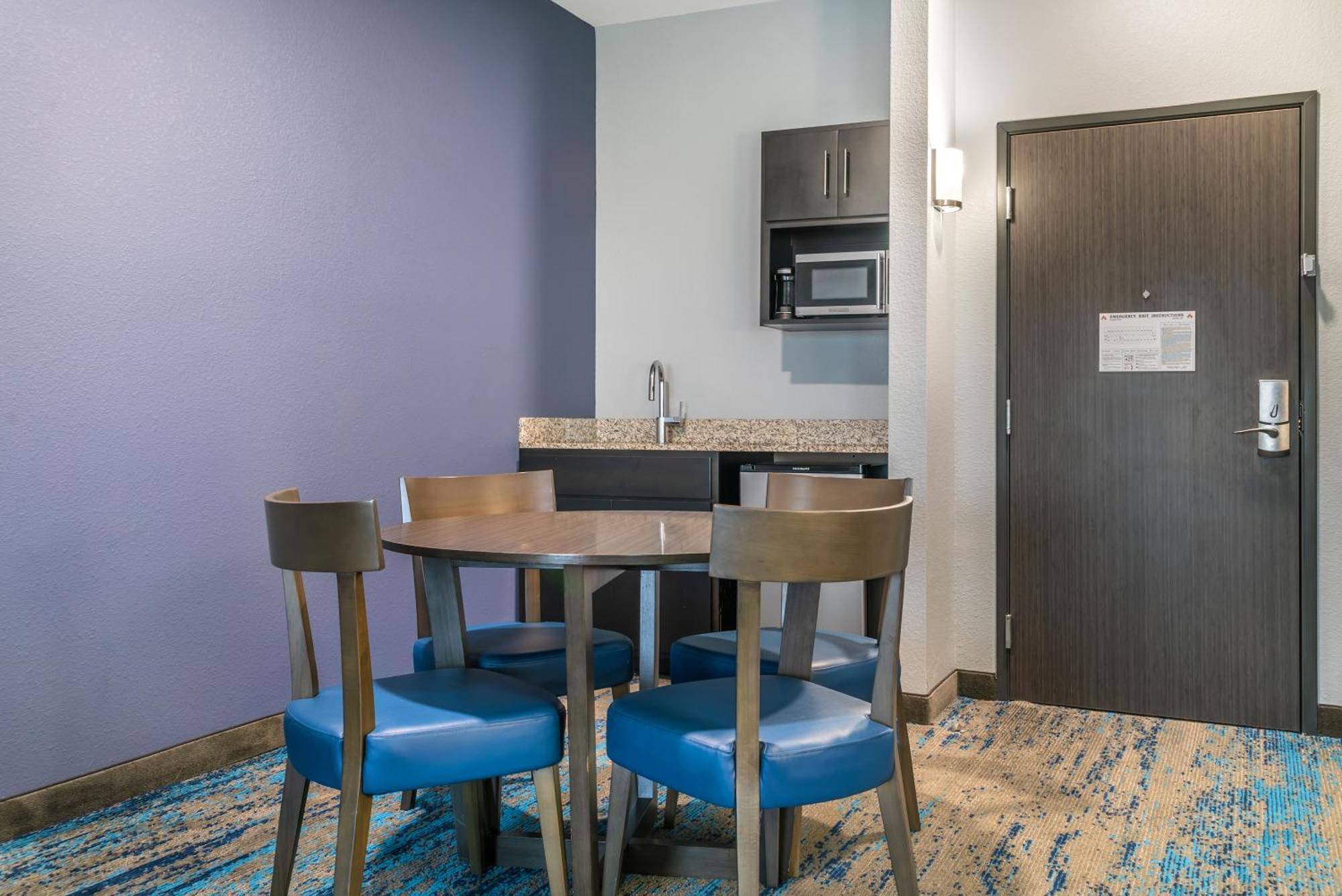 Comfort Inn & Suites Adrian Dış mekan fotoğraf
