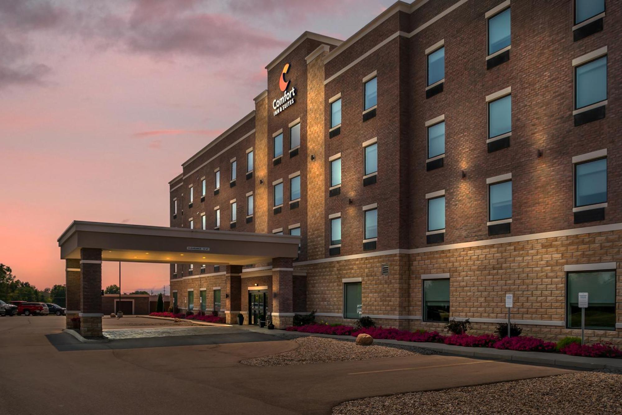 Comfort Inn & Suites Adrian Dış mekan fotoğraf
