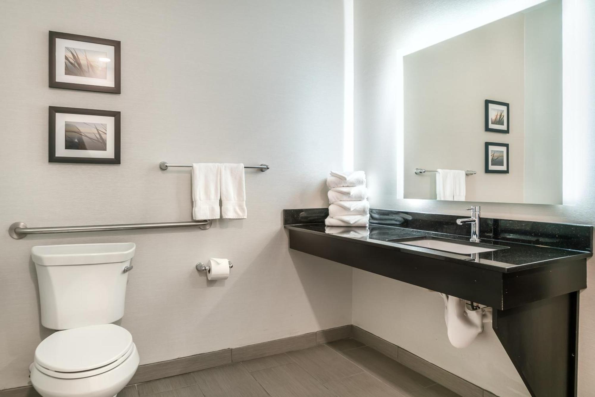 Comfort Inn & Suites Adrian Dış mekan fotoğraf