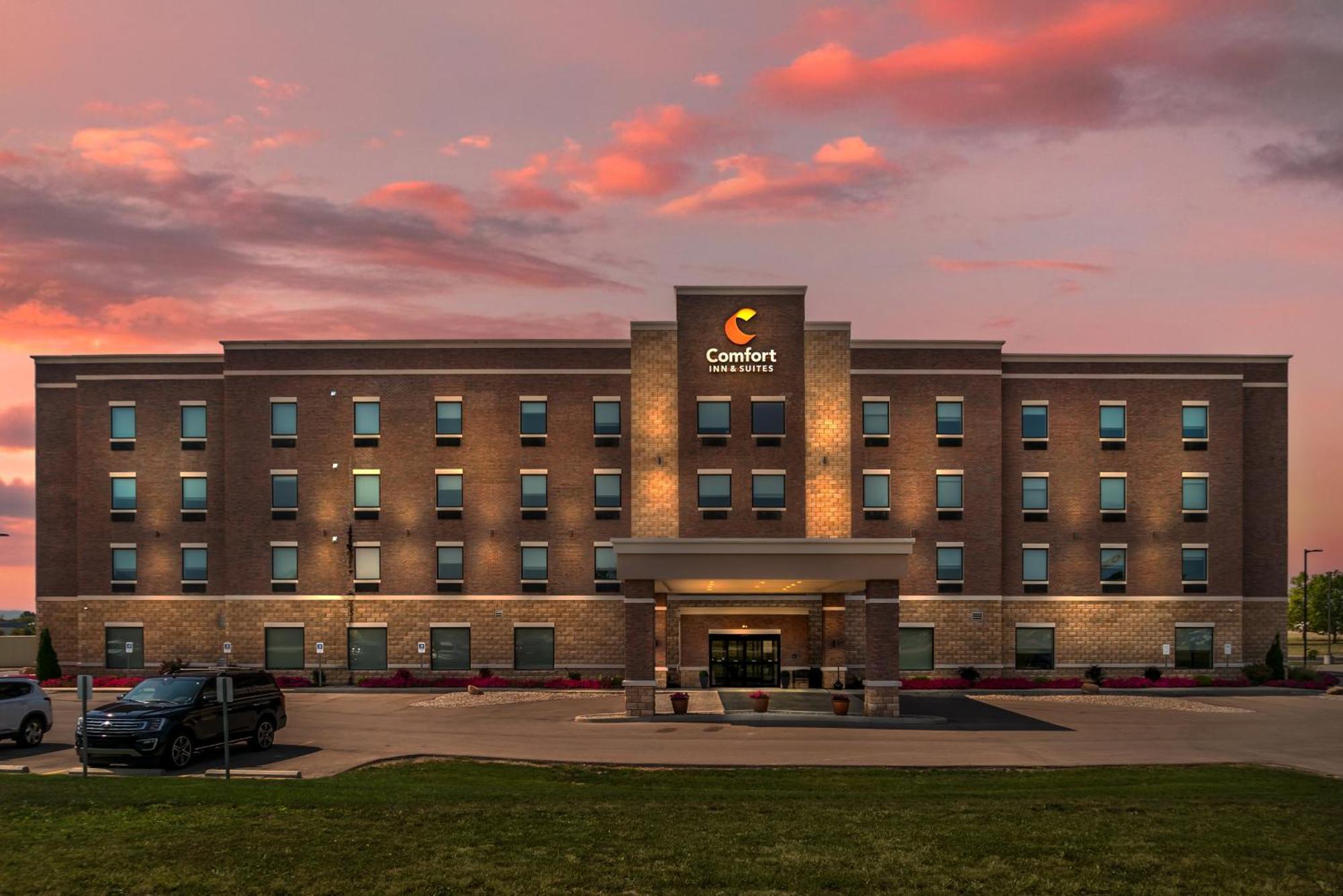 Comfort Inn & Suites Adrian Dış mekan fotoğraf